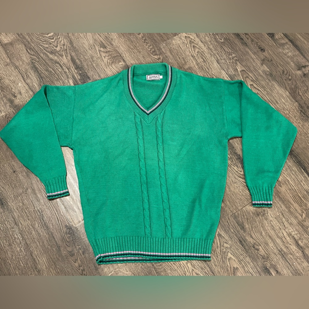 Vintage V Neck Sweater, Men’s L